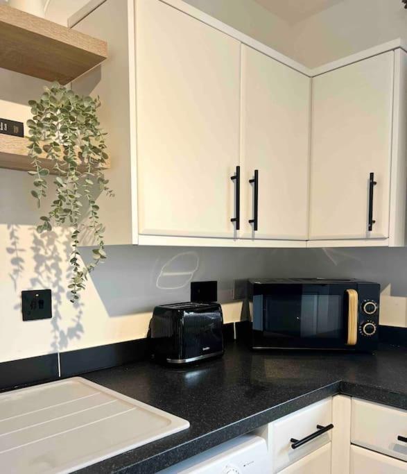 The Nook - Cosy Coastal Retreat Near Sandbanks Poole Zewnętrze zdjęcie